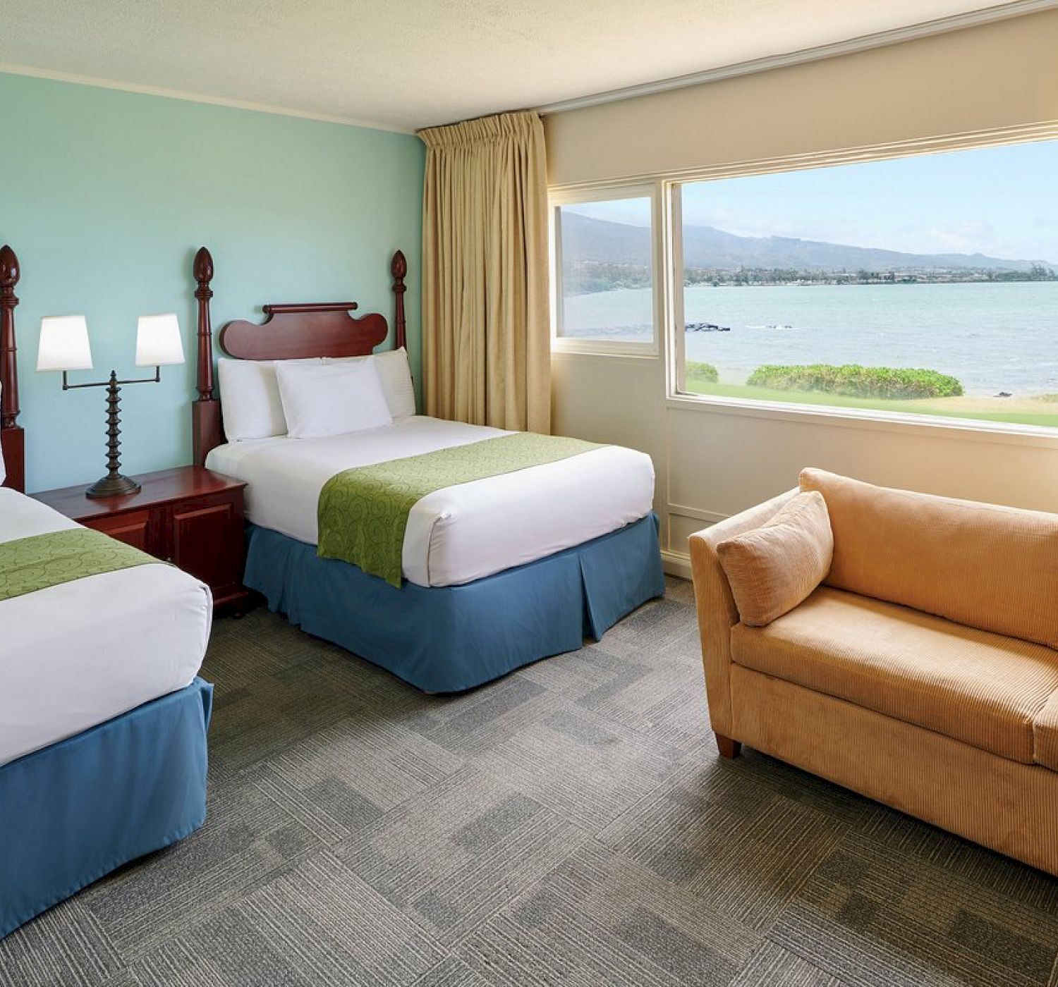 Marin Suites Hotel